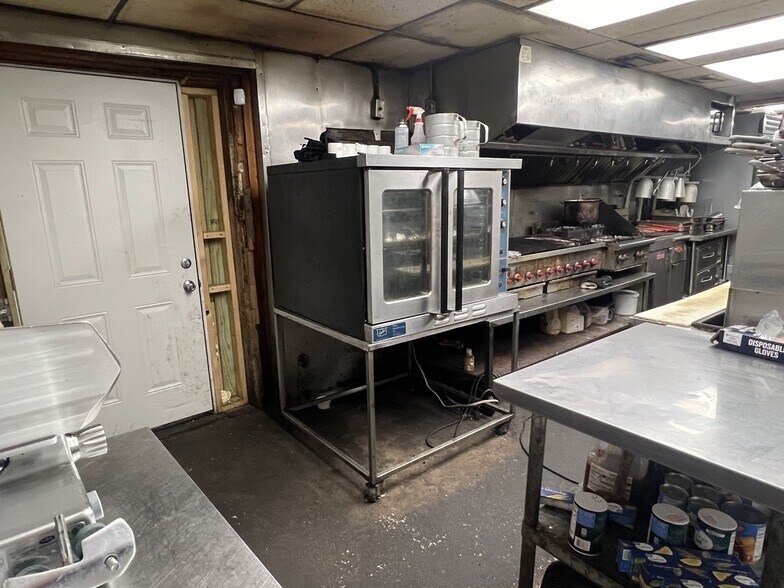 More Photos Of 1150 US-71 HWY, Mena Restaurant For Sale