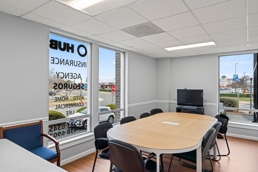 More Photos Of 7210 Old Keene Mill Rd, Springfield Medical For Lease