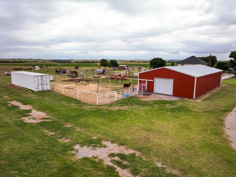 More Photos Of 1002 Old 66 Rd, Hydro Land For Sale