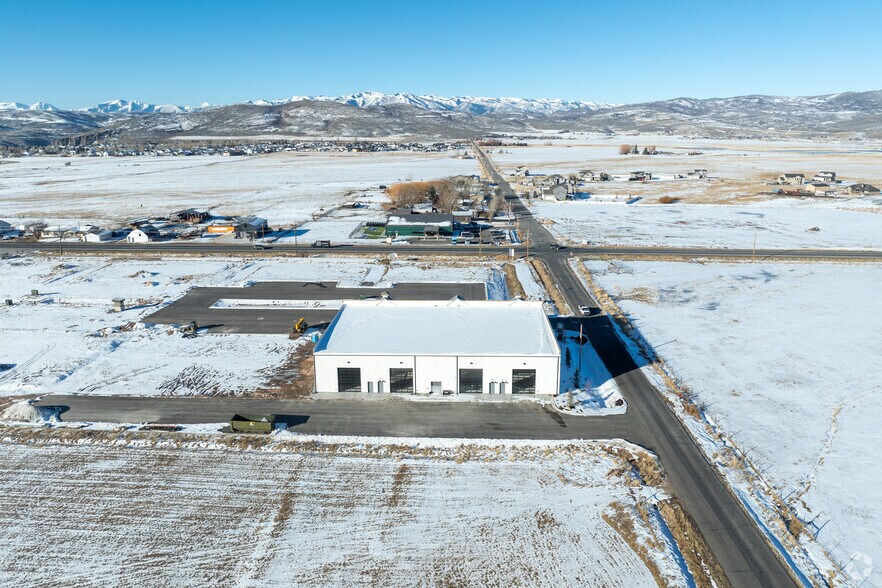 More Photos Of 1223 S Harwood Way, Francis Freestanding For Lease