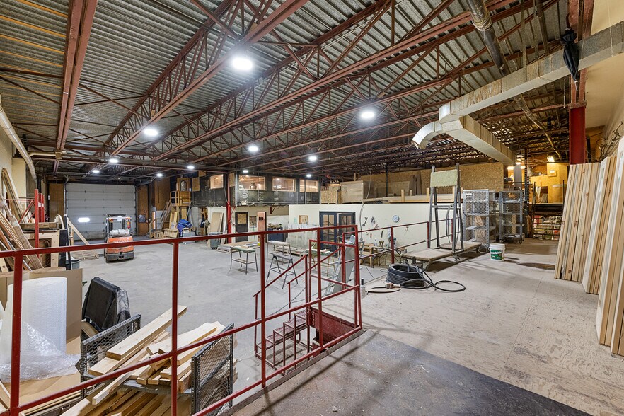 More Photos Of 14 Conway St, Madawaska Valley Manufacturing For Sale
