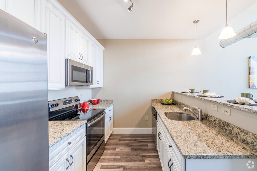 More Photos Of 12 Eagle St, Providence Apartments For Lease