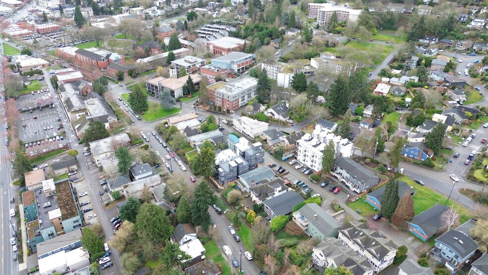 More Photos Of 633 W Emerson St, Seattle Multifamily For Sale