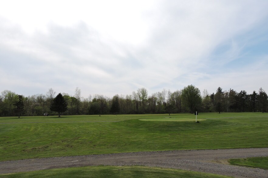 More Photos Of 6722 State Route 31, Cicero Golf Course Driving Range For Sale