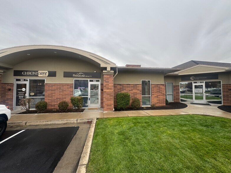 More Photos Of 2297 N Hill Field Rd, Layton Office For Sale