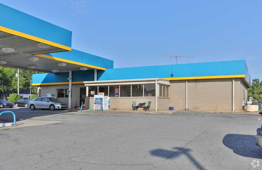 More Photos Of 1011 S Anderson Rd, Rock Hill Service Station For Sale