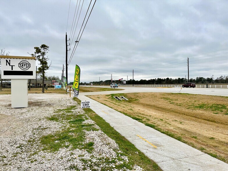 More Photos Of 21224 FM 2100 Rd, Crosby Warehouse For Sale