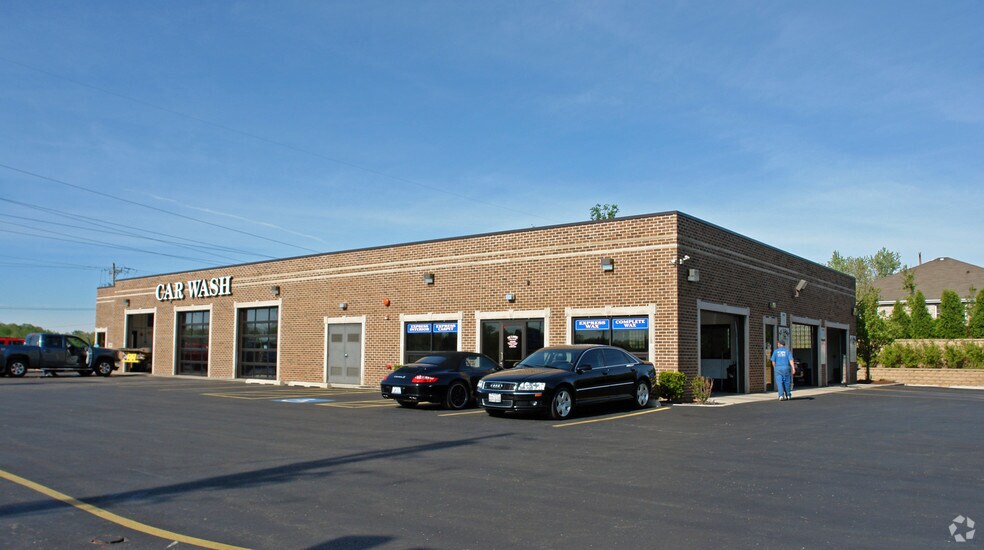 Primary Photo Of 1388 State St, Lemont Carwash For Lease
