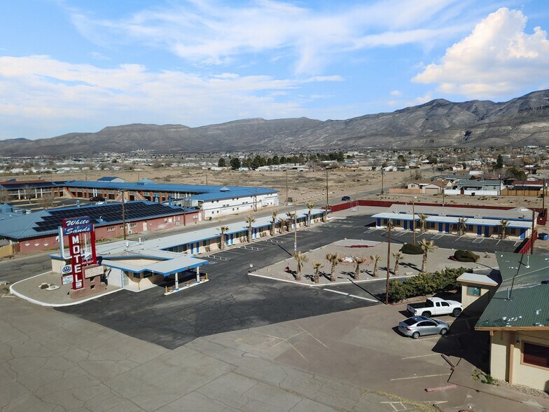 More Photos Of 1101 So White Sands Blvd, Alamogordo Hotel For Sale