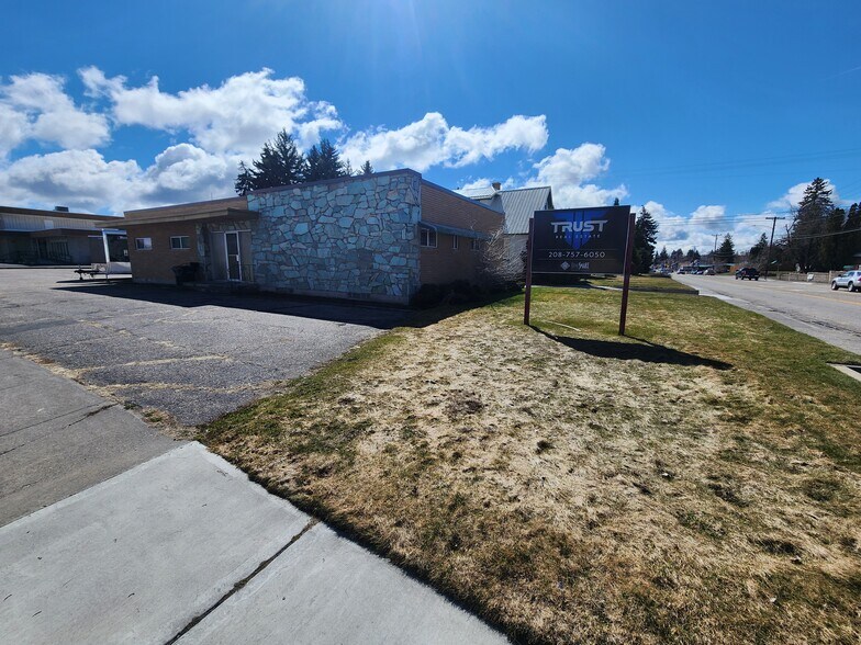 More Photos Of 520 3rd St, Idaho Falls Office For Sale