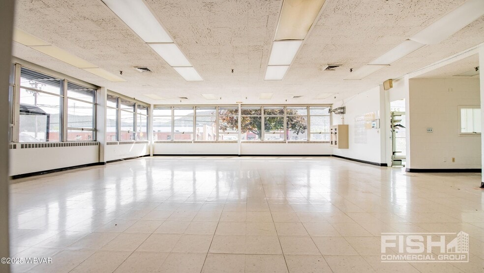 More Photos Of 2250 Reach Rd, Williamsport Manufacturing For Lease