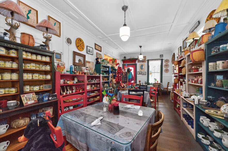 More Photos Of 899 E Shore Dr, Adirondack Storefront Retail Residential For Sale