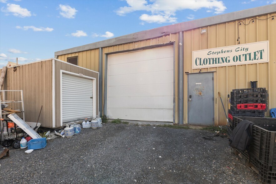 More Photos Of 5307 Main St, Stephens City General Retail For Sale