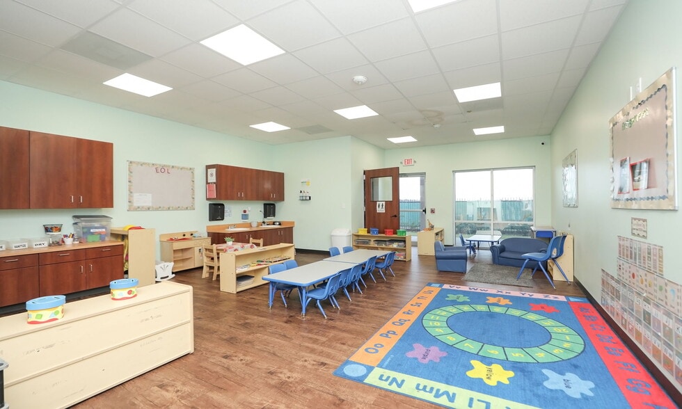 More Photos Of 20715 Bellaire Blvd, Richmond Daycare Center For Sale