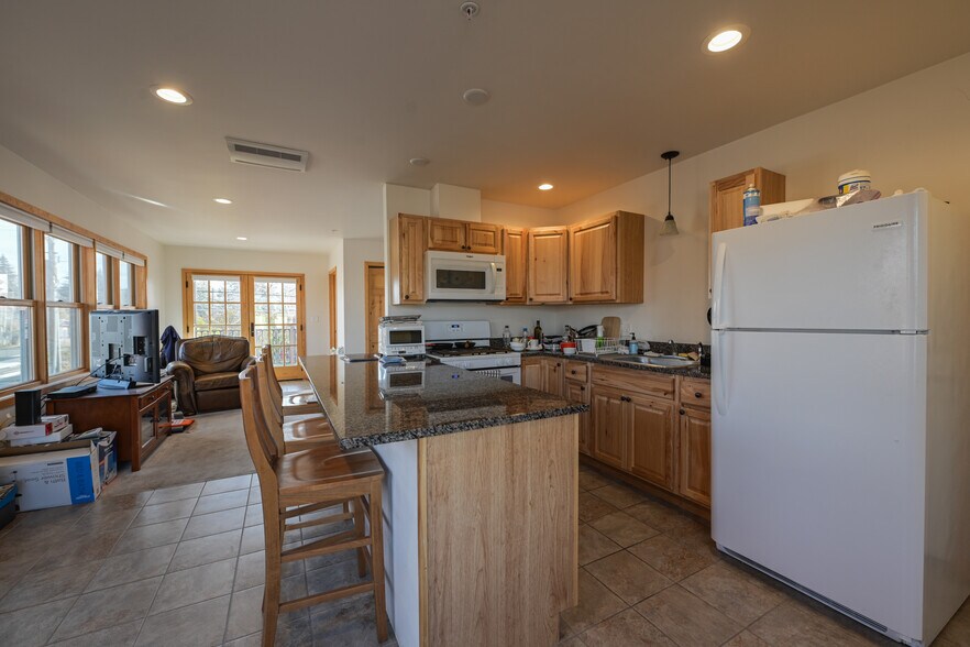 More Photos Of 322 N Main St, Gunnison Office Residential For Sale