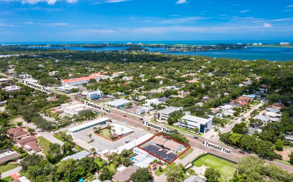 More Photos Of 2501 S Tamiami Trl, Sarasota Office For Sale