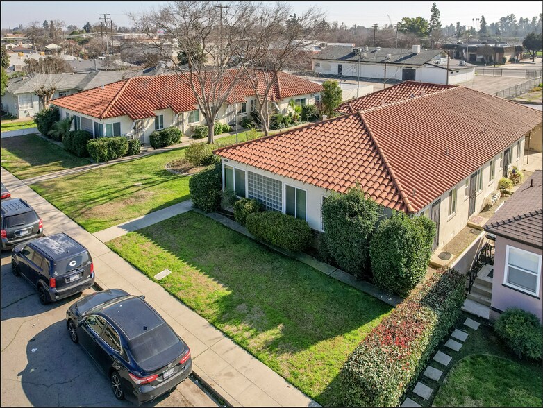 Primary Photo Of 543 W Hammond Ave, Fresno Multifamily For Sale