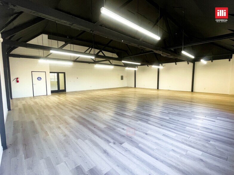 More Photos Of 1016 S Santee St, Los Angeles Storefront For Lease