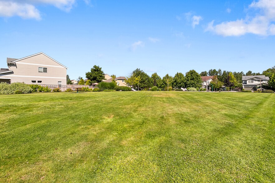 More Photos Of 115-155 Tremont Ave, Bellingham Land For Sale