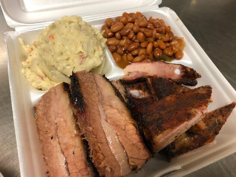 More Photos Of 5427 Broadway St, Galveston General Retail For Sale