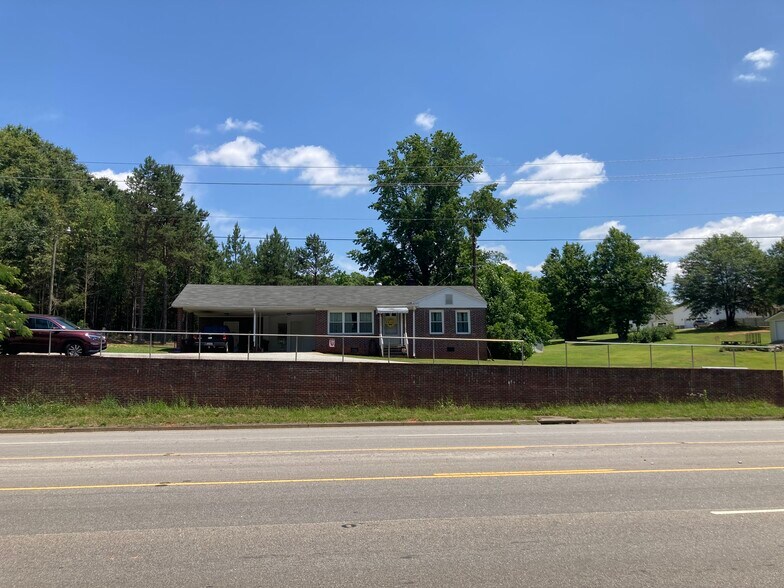 More Photos Of 7049 Highway 101, Woodruff Land For Sale