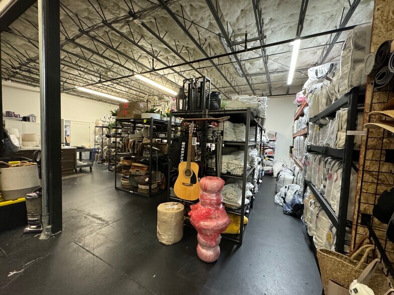 More Photos Of 715 Southpoint Blvd, Petaluma Warehouse For Lease