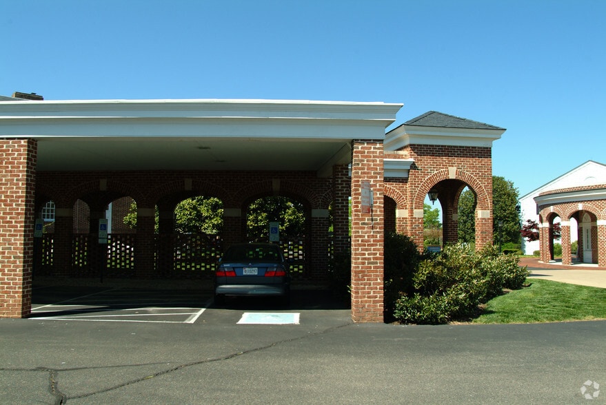 More Photos Of 1000 Virginia Center Pky, Glen Allen Hotel For Sale