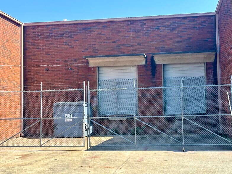 More Photos Of 2800 Peterson Pl, Norcross Warehouse For Lease