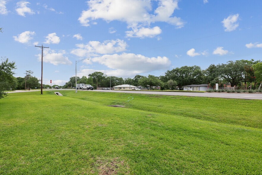 More Photos Of 508 Wakefield Dr, League City Land For Sale