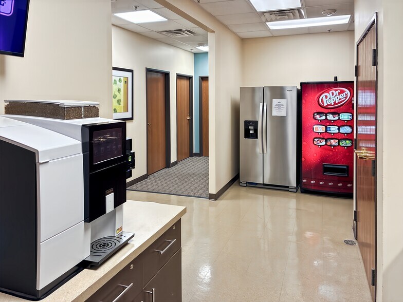 More Photos Of 1452 Hughes Rd, Grapevine Coworking Space