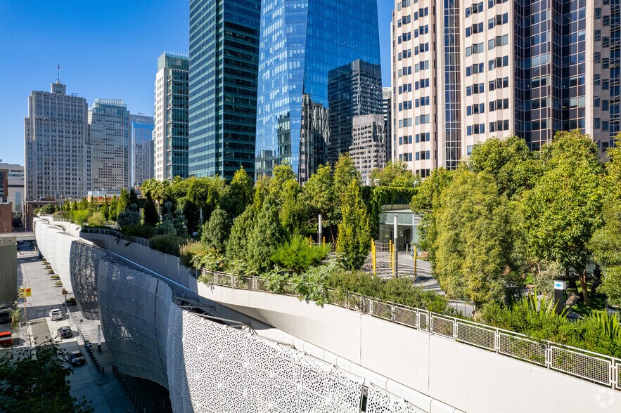 More Photos Of 425 Mission St, San Francisco Freestanding For Lease