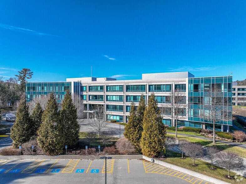 More Photos Of 133 Boston Post Rd, Weston Office For Lease