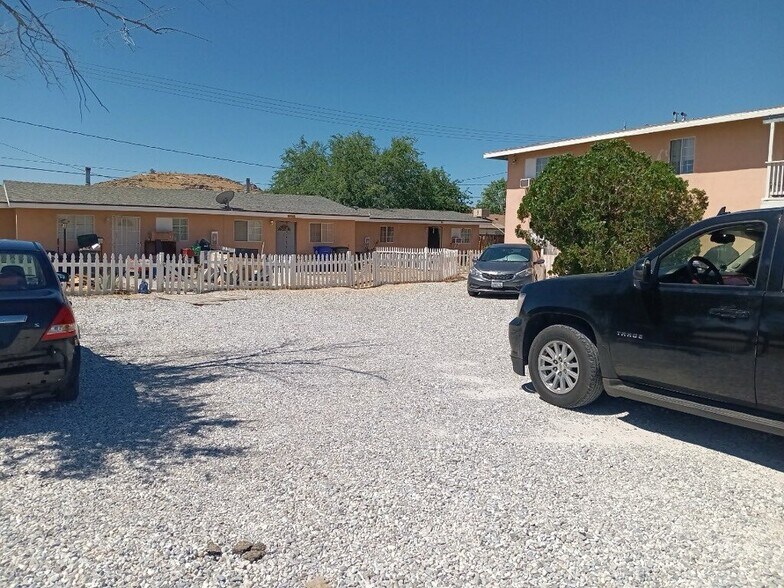 More Photos Of 20365 Broken Bow Rd, Apple Valley Apartments For Sale