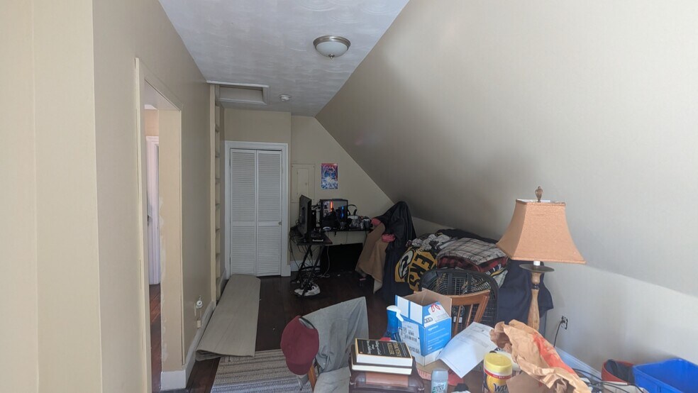 More Photos Of 15-17 Emmett St, Providence Apartments For Sale