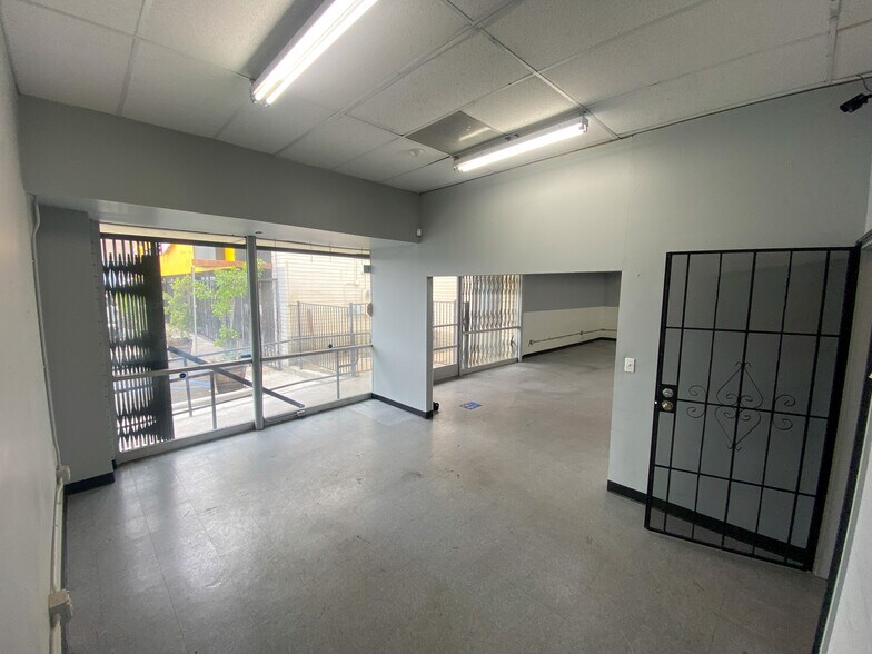 More Photos Of 4803-4809 Melrose Ave, Los Angeles Freestanding For Lease