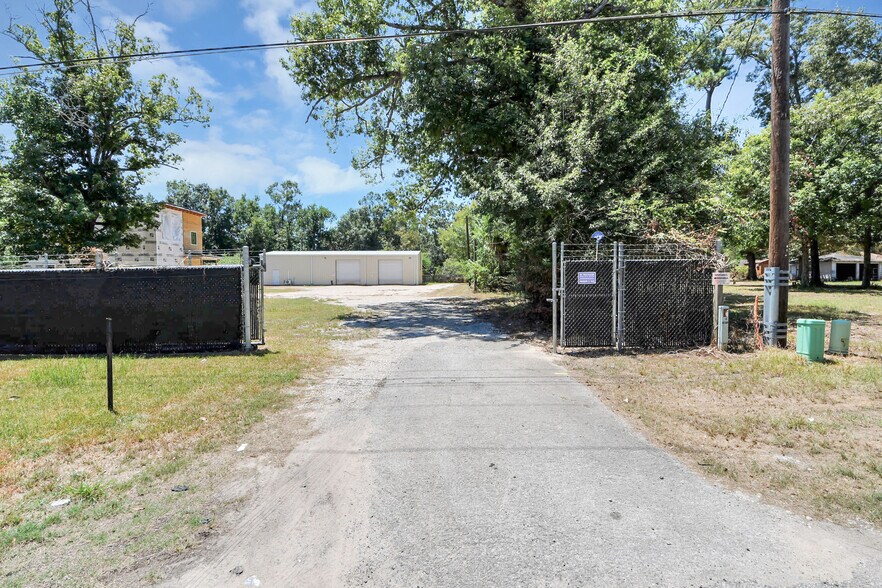 More Photos Of 14140 Fm 1485 Road, Conroe Land For Sale