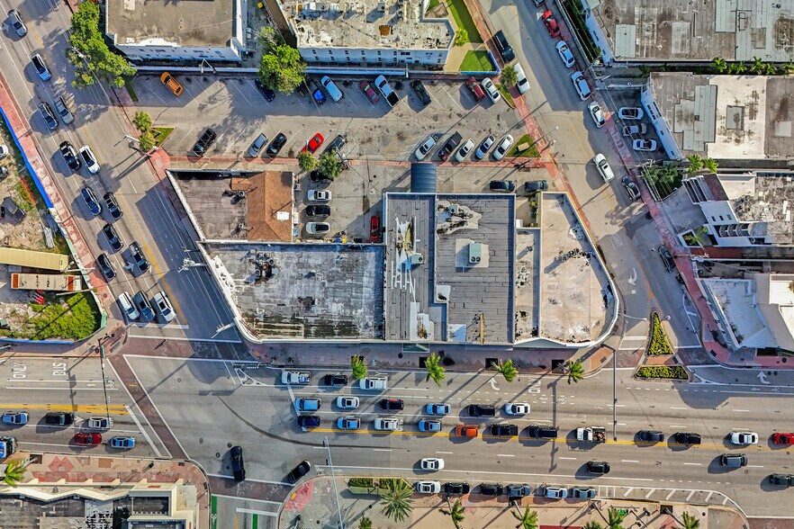 More Photos Of 702-708 71st St, Miami Beach Storefront Retail Office For Lease