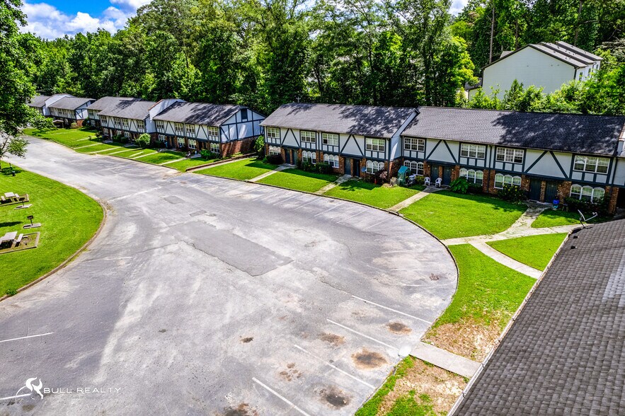 More Photos Of 1514 Northwest Dr NW, Atlanta Apartments For Sale