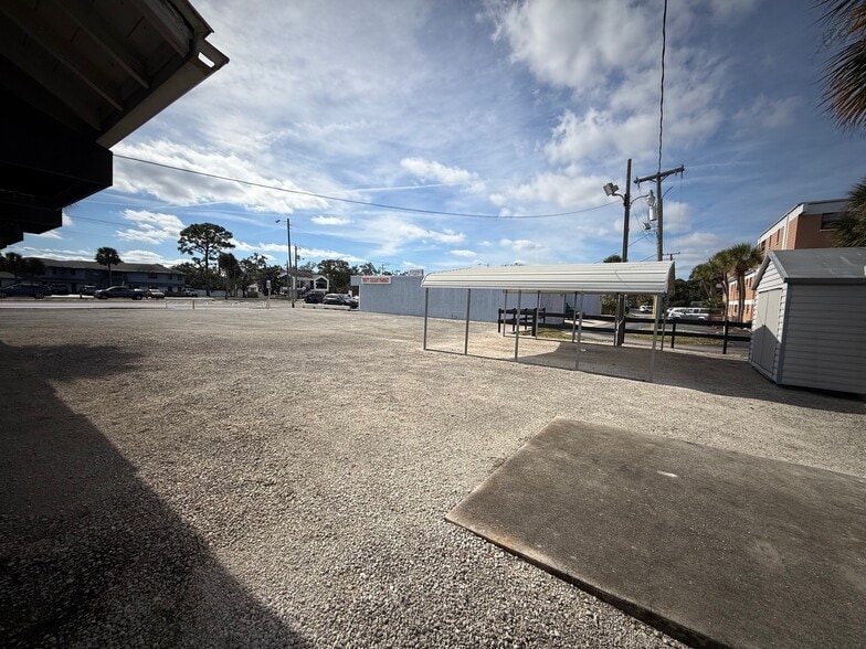 More Photos Of 26 W New Haven Ave, Melbourne Auto Repair For Sale