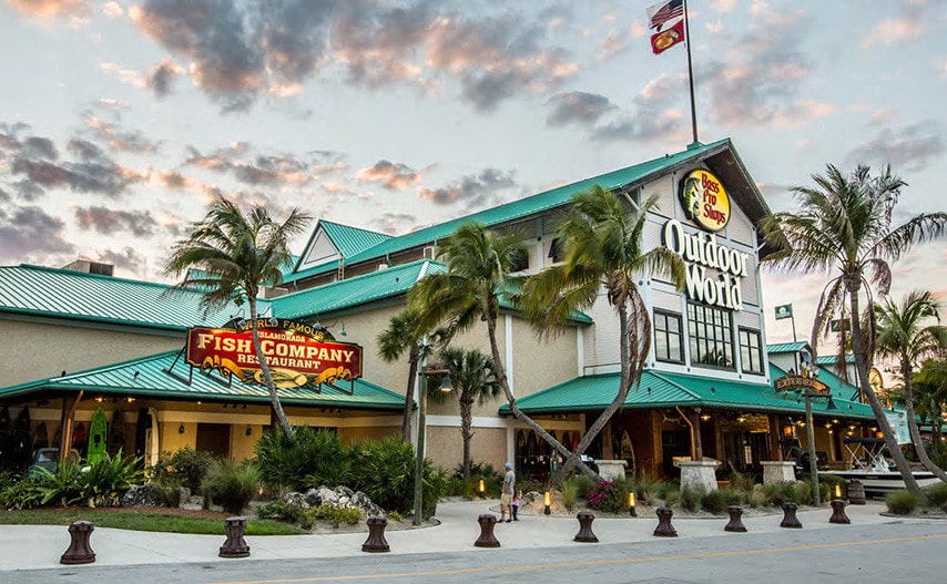 More Photos Of 10012 Gulf Center Dr, Fort Myers Unknown For Lease