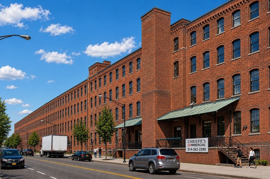 More Photos Of 500-530 Nepperhan Ave, Yonkers Showroom For Lease