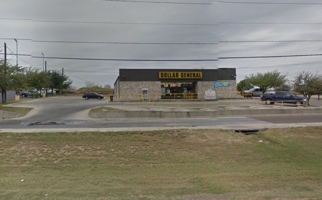 More Photos Of 3800 S Zapata Hwy, Laredo Freestanding For Lease