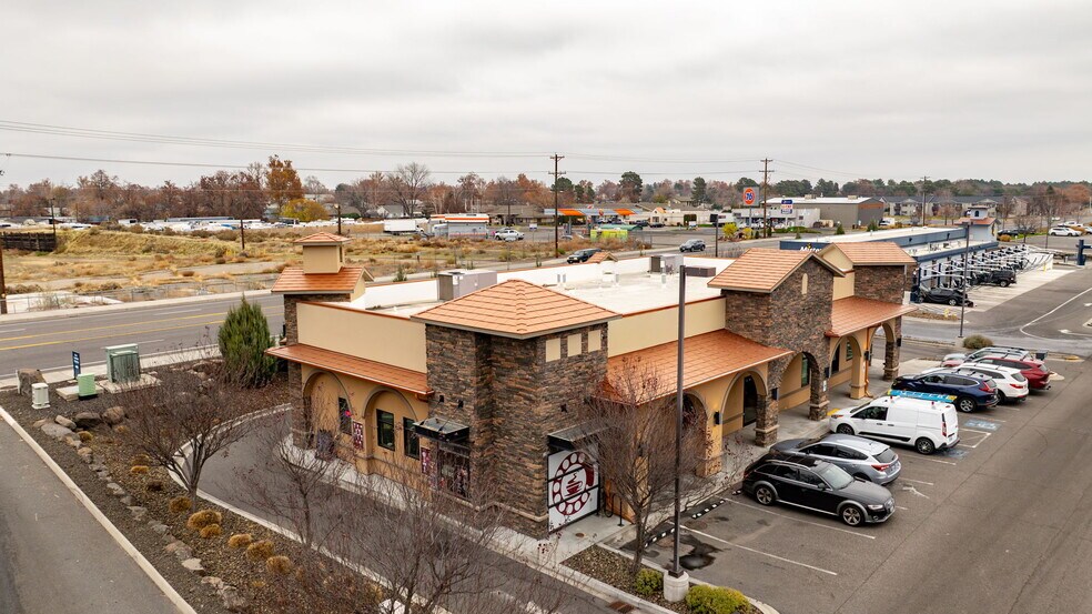 More Photos Of 1215 Aaron Dr, Richland General Retail For Lease