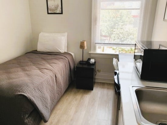 More Photos Of 935 Kearny St, San Francisco Hotel For Sale