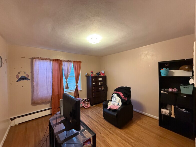 More Photos Of 1717 W Market St, Pottsville Apartments For Sale