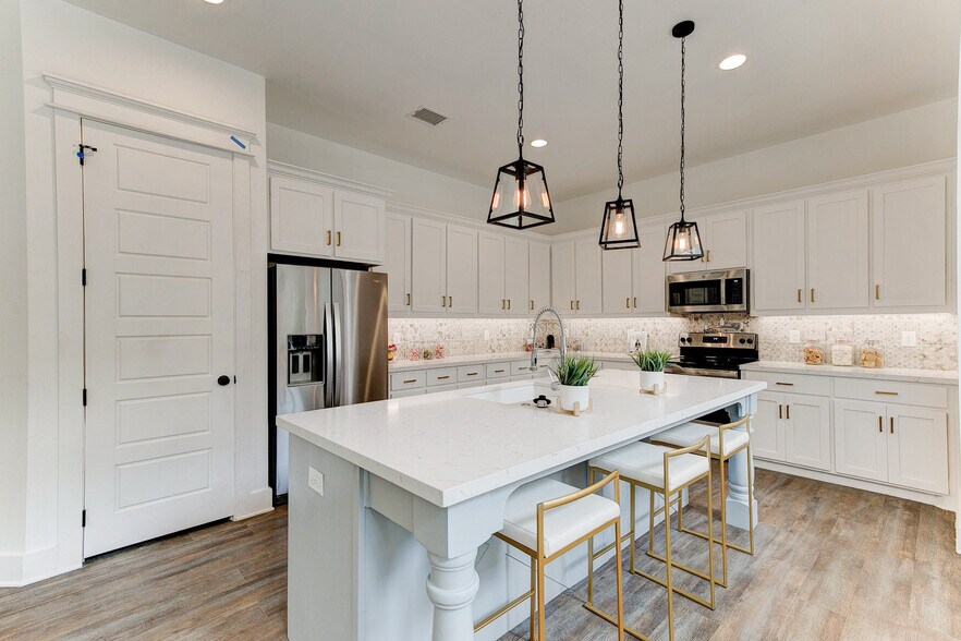 More Photos Of , Fort Worth Specialty For Sale