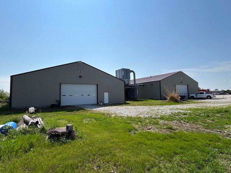 More Photos Of 1530 1st St, Friend Land For Sale
