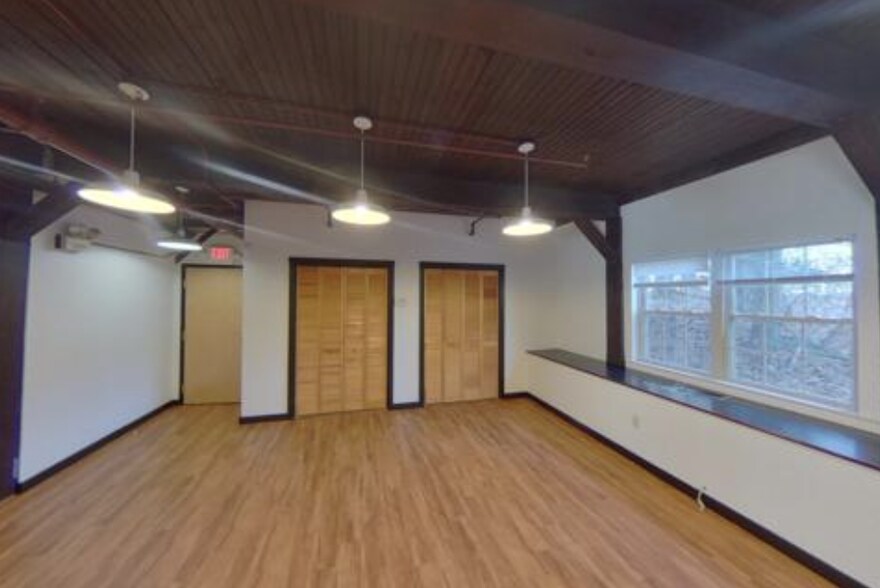 More Photos Of 13 Water St, Holliston Office For Lease