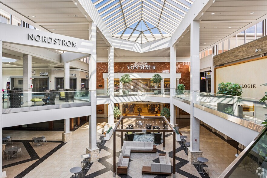 More Photos Of 4400 Ashford Dunwoody Rd NE, Atlanta Unknown For Lease