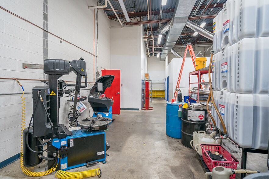 More Photos Of 7530 Midlothian Tpke, North Chesterfield Auto Dealership For Sale